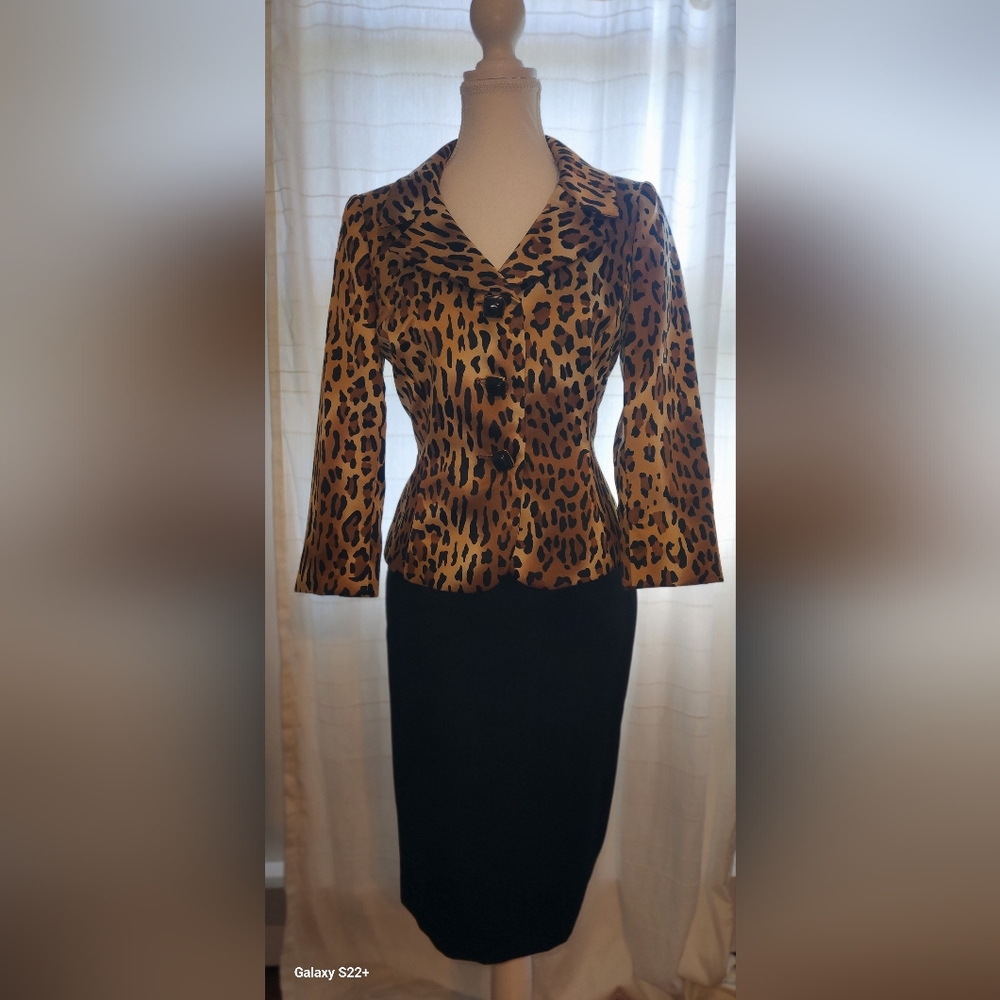 Tahari dress suit